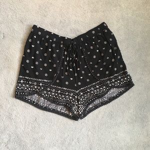 Hollister Flowy Shorts